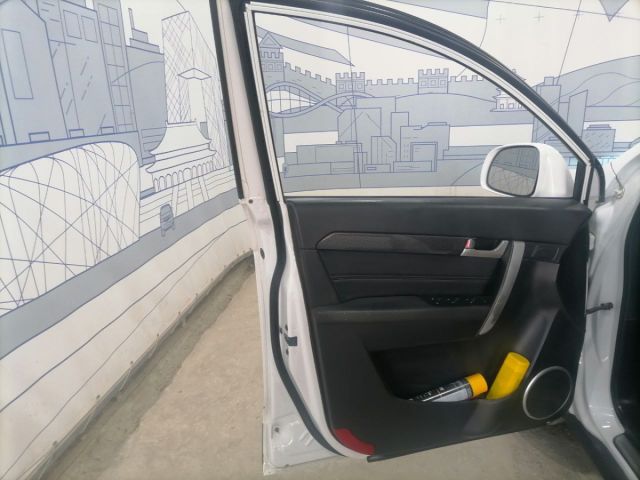 Купить б/у Chevrolet Captiva, 2013 год, 167 л.с. в Томске