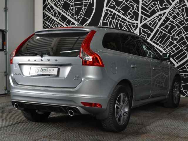 Купить б/у Volvo XC60, 2014 год, 249 л.с. в России