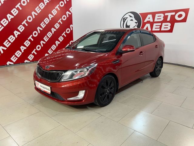 Купить б/у Kia Rio, 2012 год, 123 л.с. в России
