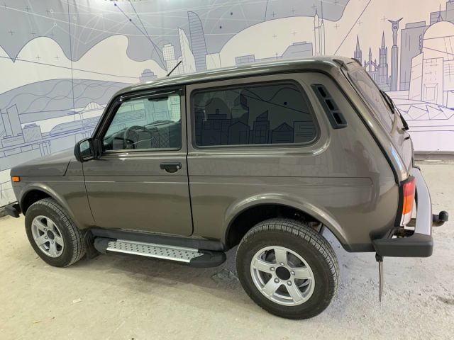 ВАЗ (LADA) 4x4 (Нива) с пробегом, 2021 год, 83 л.с. в России Купить б/у ВАЗ (LADA) 4x4 (Нива), 2021 год, 83 л.с. в России