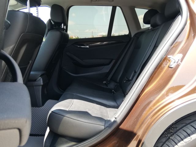 Купить б/у BMW X1, 2012 год, 245 л.с. в России