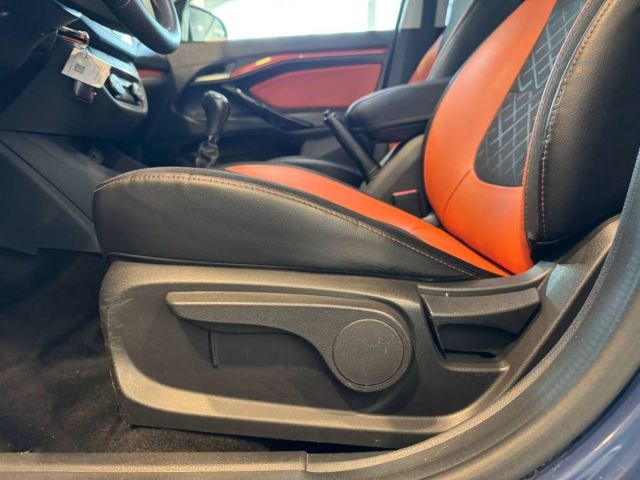 Купить б/у ВАЗ (LADA) Vesta, 2019 год, 106 л.с. в России