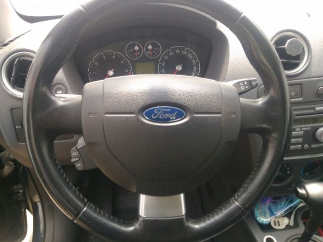 Купить б/у Ford Fusion, 2007 год, 101 л.с. в Обнинске