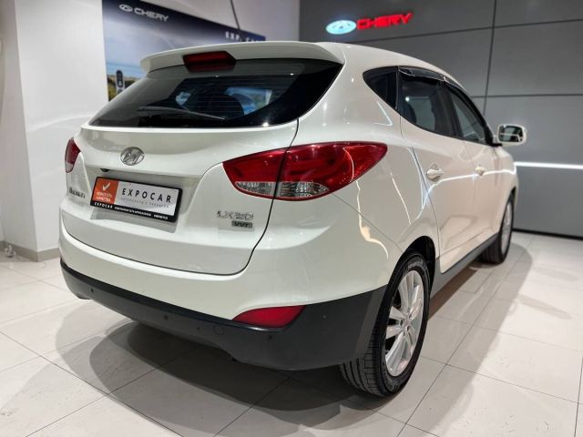 Hyundai Tucson с пробегом, 2010 год, 164 л.с. в России Купить б/у Hyundai Tucson, 2010 год, 164 л.с. в России