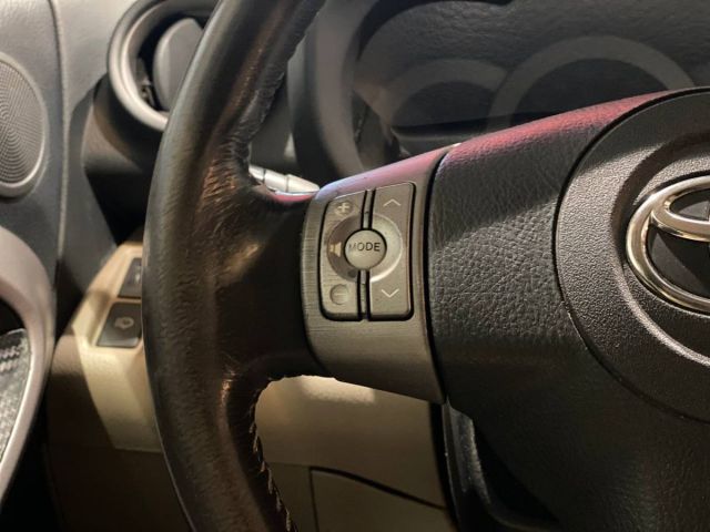 Купить б/у Toyota RAV4, 2008 год, 170 л.с. в России