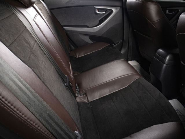 Купить б/у Hyundai Elantra, 2014 год, 132 л.с. в России