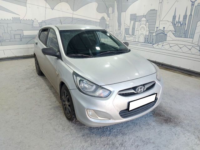 Купить б/у Hyundai Solaris, 2014 год, 123 л.с. в Аргуне