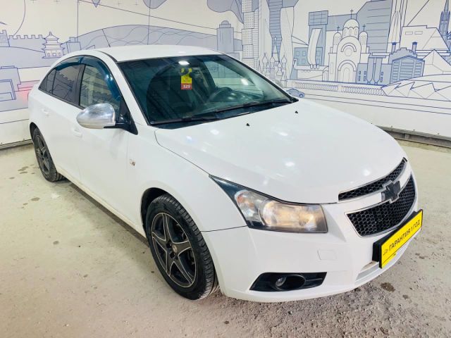 Купить б/у Chevrolet Cruze, 2011 год, 141 л.с. в Ставрополе