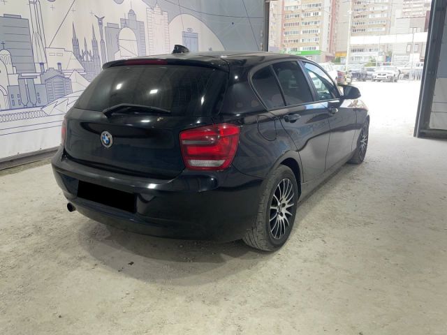 Купить б/у BMW 1 серия, 2012 год, 136 л.с. в Новосибирске