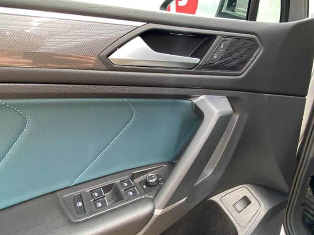 Купить б/у Volkswagen Tiguan, 2020 год, 187 л.с. в России