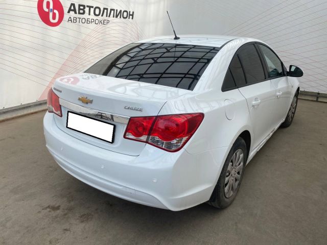 Купить б/у Chevrolet Cruze, 2013 год, 109 л.с. в Саратове