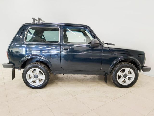 ВАЗ (LADA) 4x4 (Нива) с пробегом, 2018 год, 83 л.с. в России Купить б/у ВАЗ (LADA) 4x4 (Нива), 2018 год, 83 л.с. в России