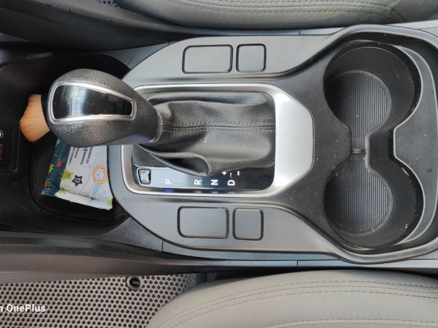 Купить б/у Hyundai Santa Fe, 2017 год, 188 л.с. в России