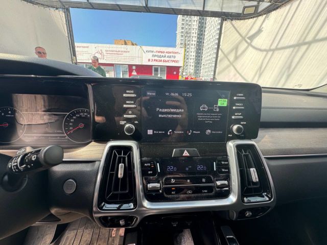 Купить б/у Kia Sorento, 2022 год, 180 л.с. в Тюмени
