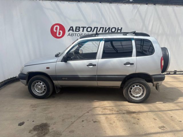 Chevrolet Niva с пробегом, 2008 год, 80 л.с. в России Купить б/у Chevrolet Niva, 2008 год, 80 л.с. в России