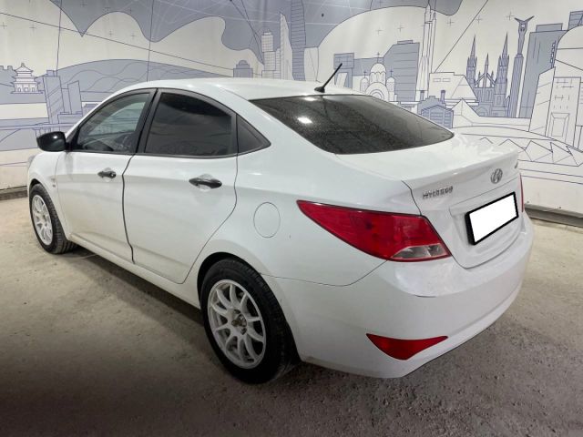 Купить б/у Hyundai Solaris, 2014 год, 123 л.с. в Тольятти
