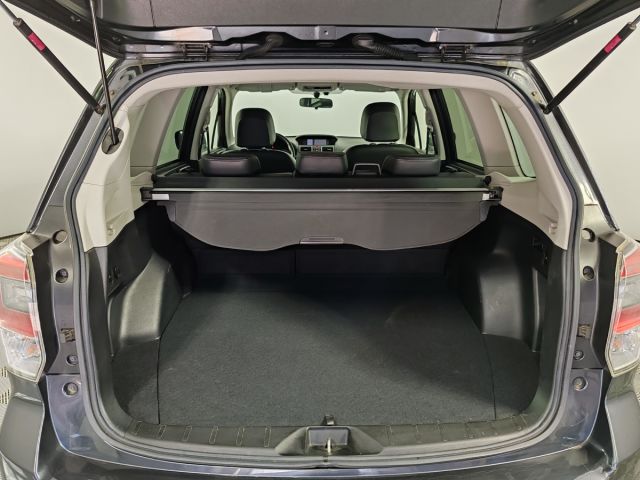 Купить б/у Subaru Forester, 2017 год, 150 л.с. в России