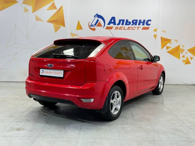 Ford Focus с пробегом, 2009 год, 125 л.с. в России Купить б/у Ford Focus, 2009 год, 125 л.с. в России