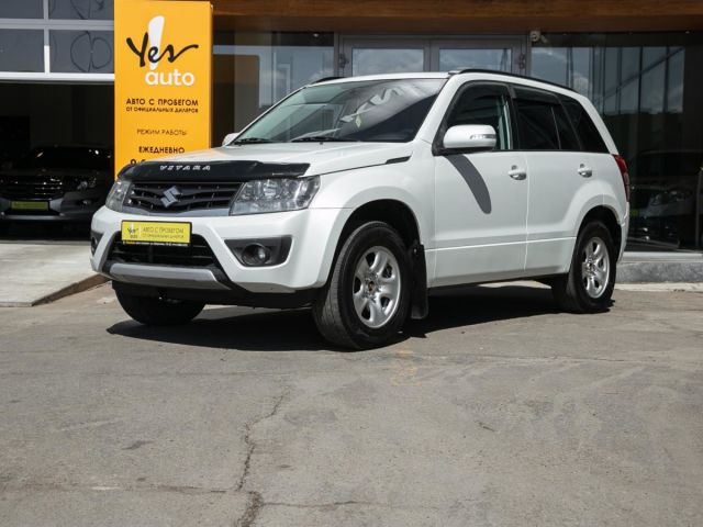 Купить б/у Suzuki Grand Vitara, 2013 год, 140 л.с. в России