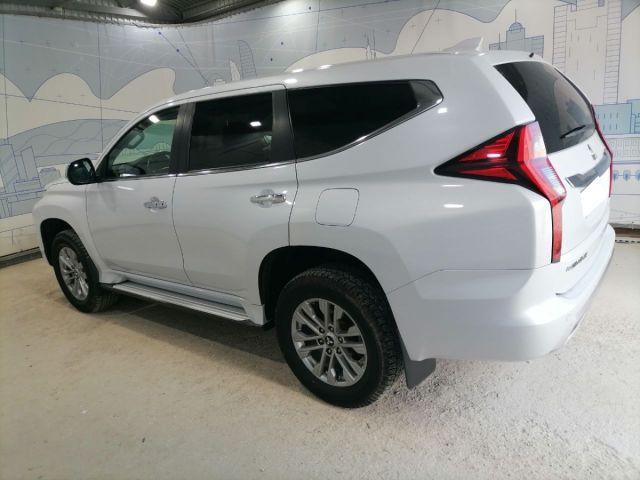 Купить б/у Mitsubishi Pajero Sport, 2020 год, 217 л.с. в России