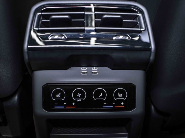 Купить б/у BMW M5, 2025 год, 727 л.с. в России