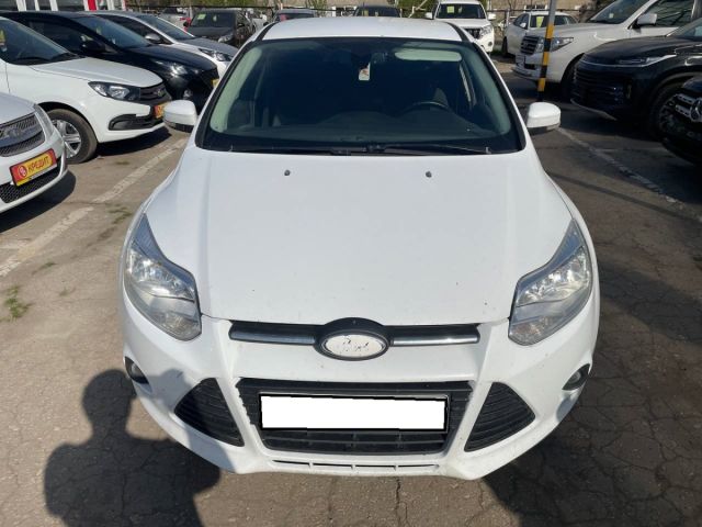 Купить б/у Ford Focus, 2013 год, 105 л.с. в Нижнем Новгороде