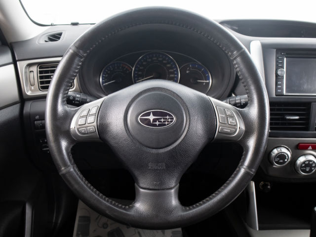 Купить б/у Subaru Forester, 2010 год, 172 л.с. в России