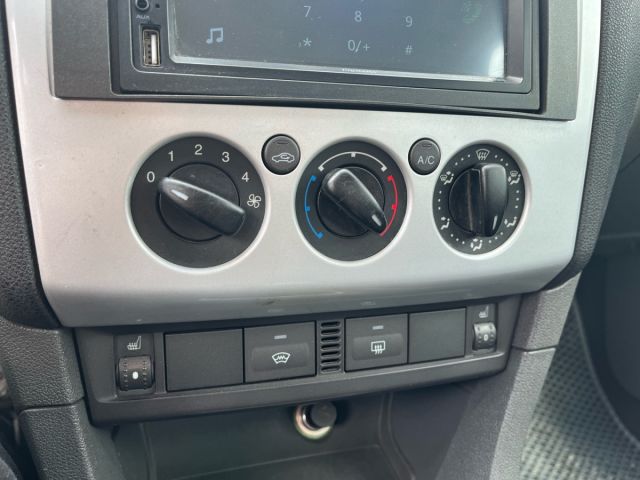 Купить б/у Ford Focus, 2007 год, 100 л.с. в России