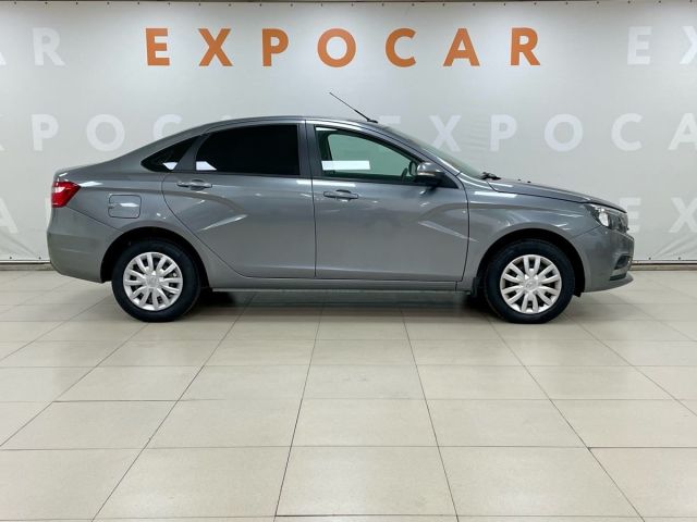 Купить б/у ВАЗ (LADA) Vesta, 2016 год, 106 л.с. в России