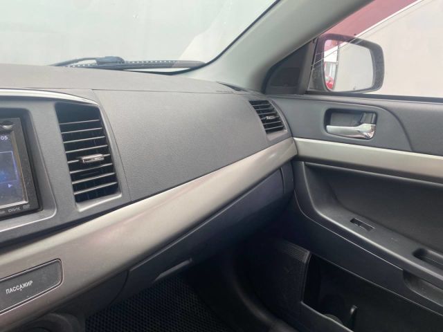 Купить б/у Mitsubishi Lancer, 2012 год, 117 л.с. в Челябинске