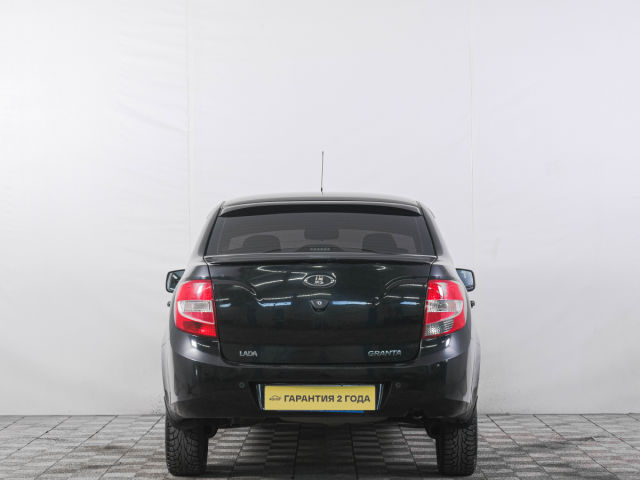 Купить б/у ВАЗ (LADA) Granta, 2014 год, 98 л.с. в России