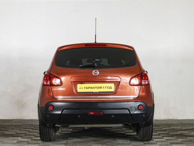 Nissan Qashqai с пробегом, 2007 год, 141 л.с. в России Купить б/у Nissan Qashqai, 2007 год, 141 л.с. в России